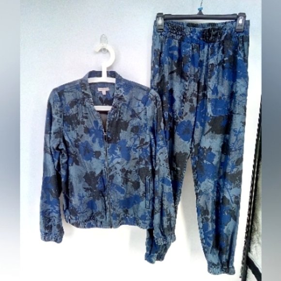 Juicy Couture Set Blue Floral Camo Camouflage Track Suit Jacket Joggers XS S - Picture 1 of 16